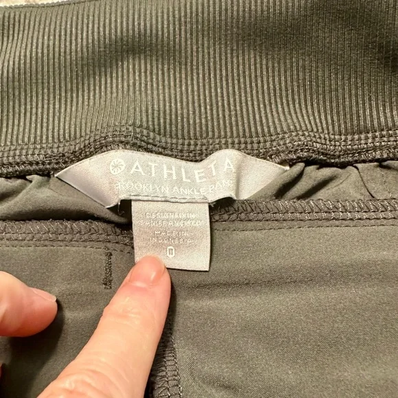 Athleta BROOKLYN MID RISE ANKLE PANT, Olive Green, size 0 - Picture 3 of 7